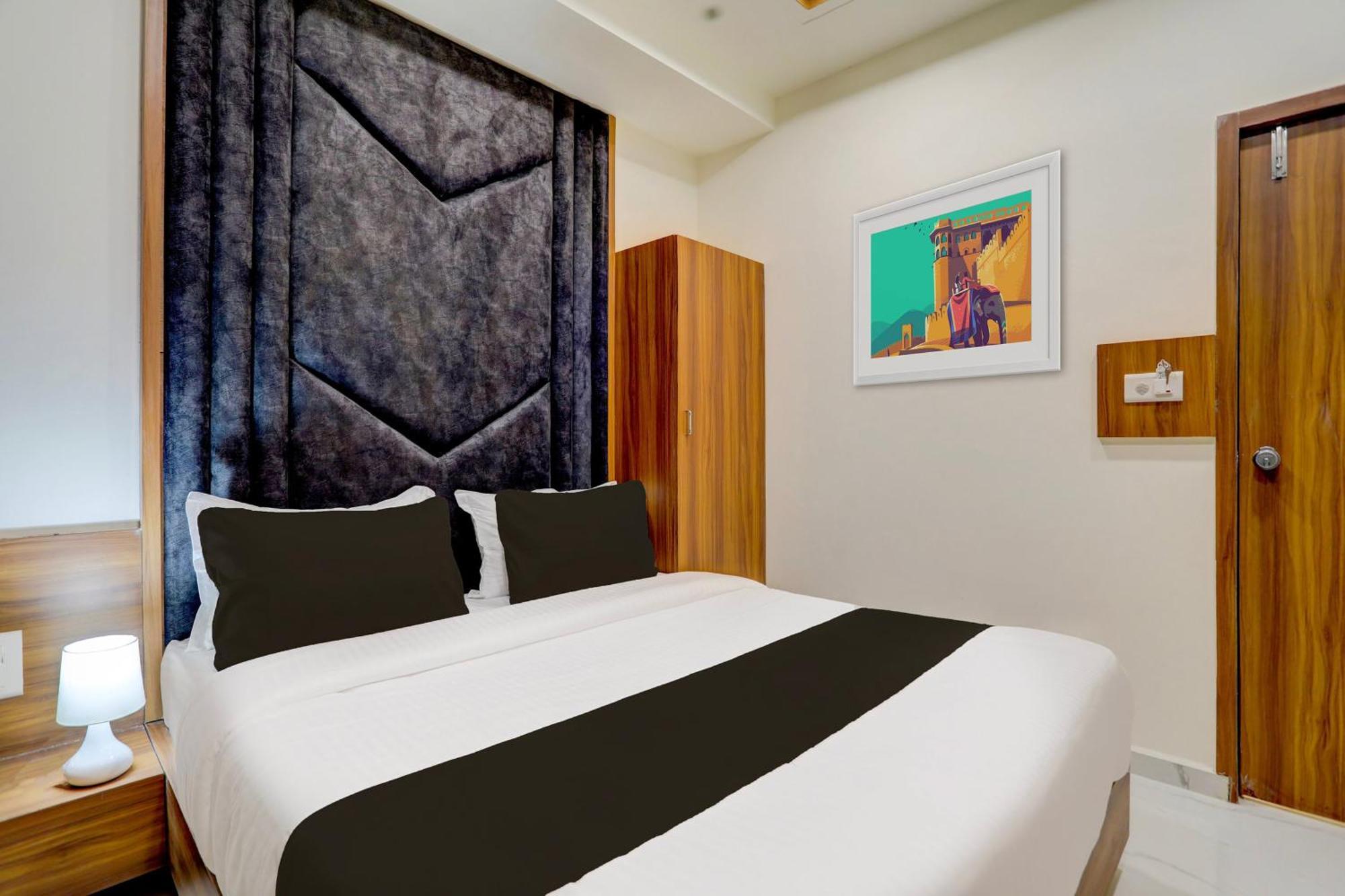 Hotel O Sun Light アーメダバード エクステリア 写真